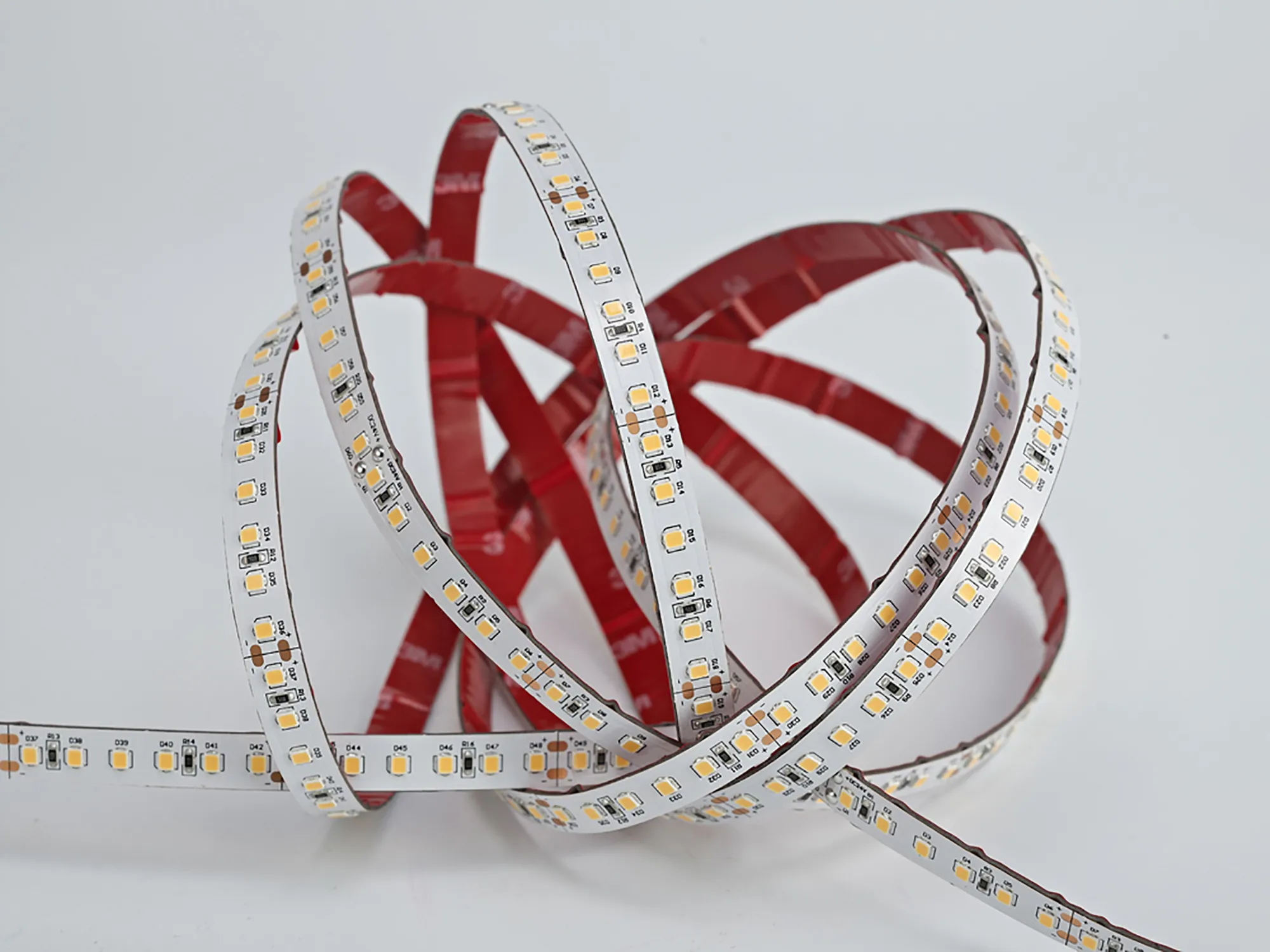 Axios Premium 24V IP20 28.8W/m 2835 120LED/m Strip Lighting Dlux IP20 Strip